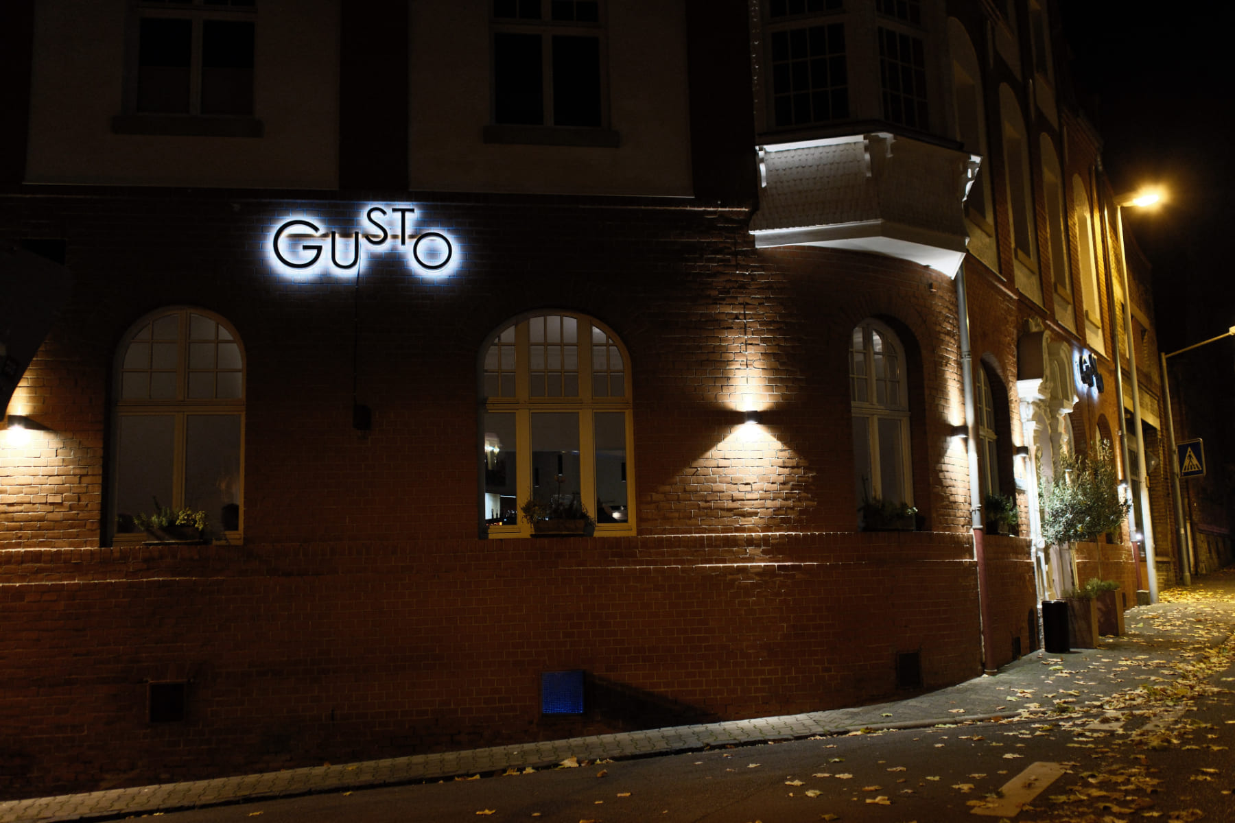 Gusto Aussen Notte Gusto Ristorante Mainz © Siziliengeheimtipp 2026